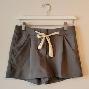 Wilfred Exergue Short